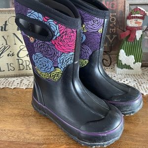 Black Floral Girls Bogs